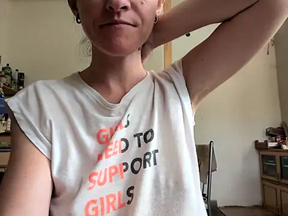 Milky_hairy_mommy