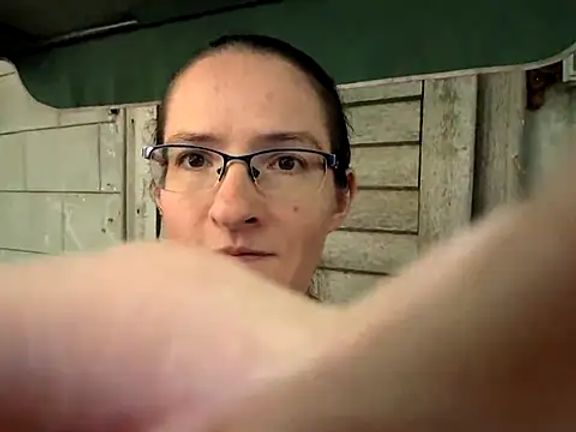 Milky_hairy_mommy