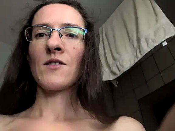 Milky_hairy_mommy
