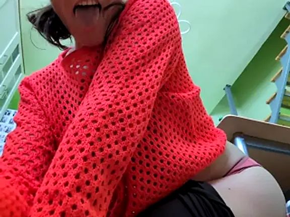 ___horny_mountain_girl_