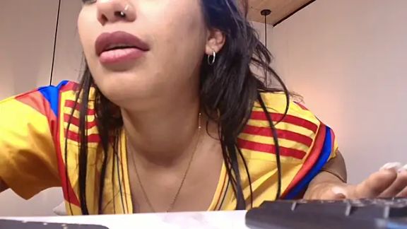 Lia_Blake_