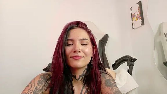 sara_queen10