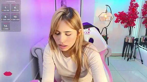 Zoe_bloom