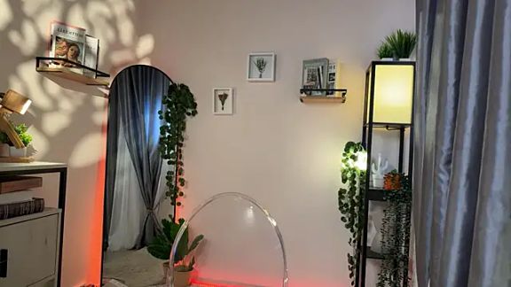 Lella_Ryann_