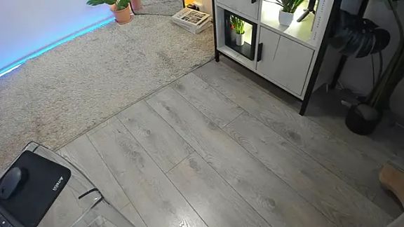 Lella_Ryann_