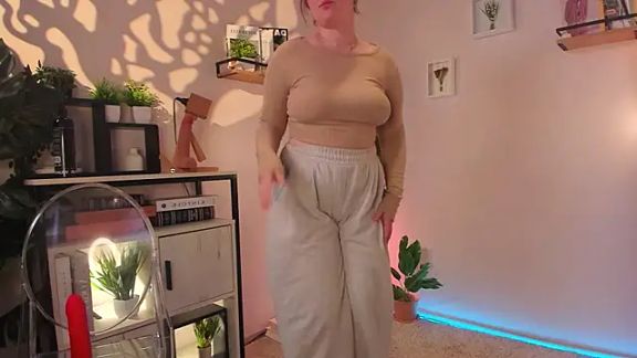 Lella_Ryann_