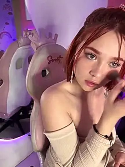 Alyson_Hot