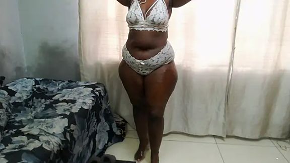 curvydarckcohocolate