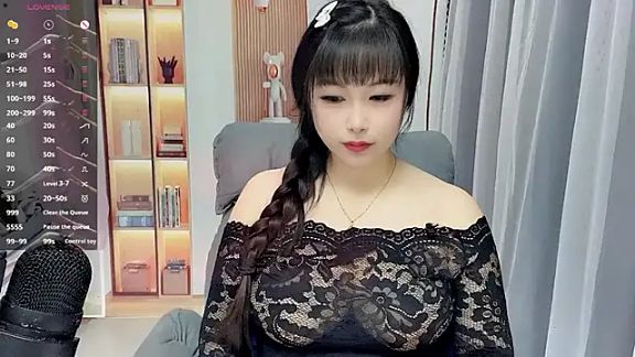 stripchat-yaoyao