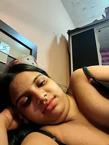 Sexy_Aaradhya