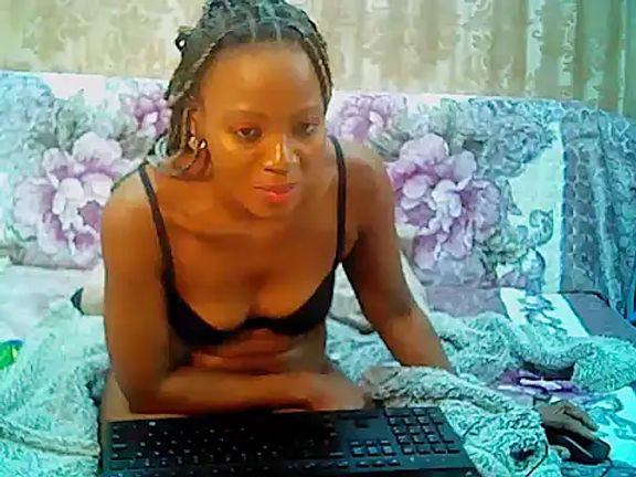 ebonyroxy4u