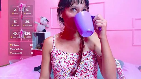 Petite_Hairy