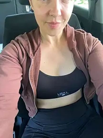 sonyaxbelle