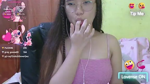 HornyAsian4uxx