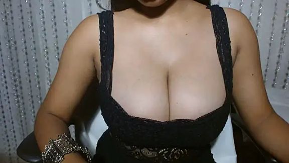 Naughty_nikkii