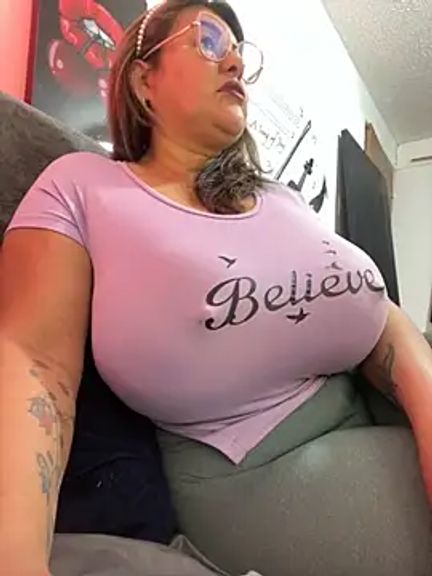 AlexxiaaMat