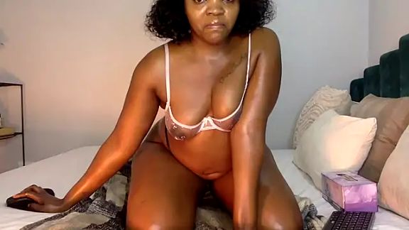 Bootylexy22