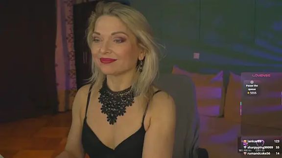 Gloria_Lovely