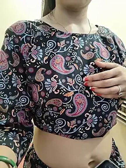 Radhika_gupta9