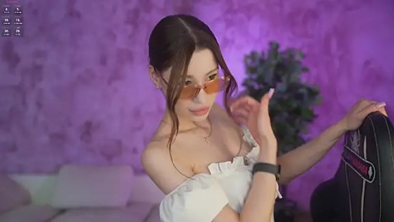 Selena_Glow