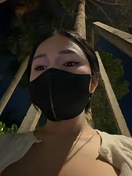 Linh_2004