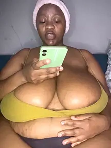 Chubbykarisma27