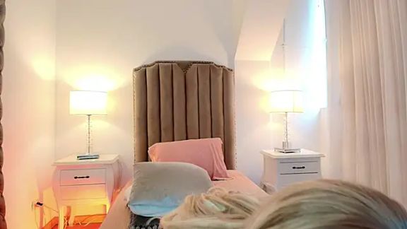Emma_Torres__