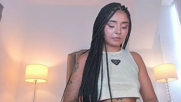 Emma_Torres__