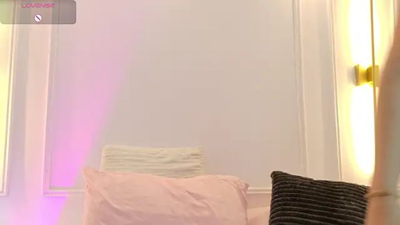 Mia_rom11