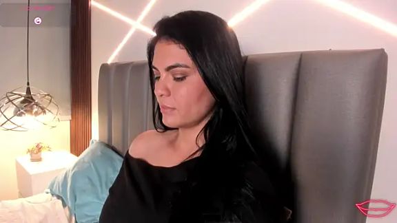 Veronicalanx1