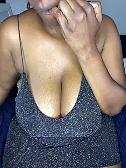 Naughty-sonia2