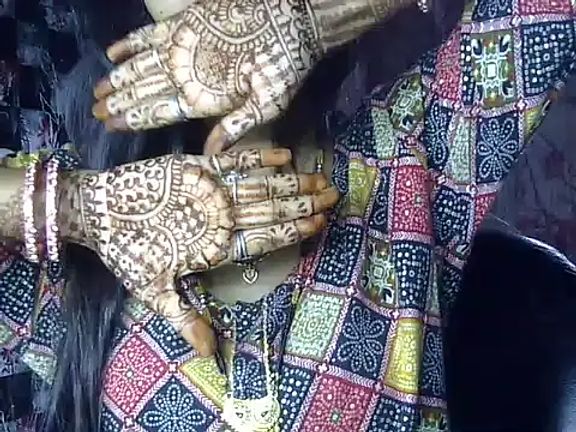 Sexy_Heena69