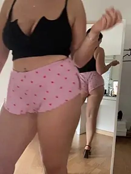 Chloe-taa