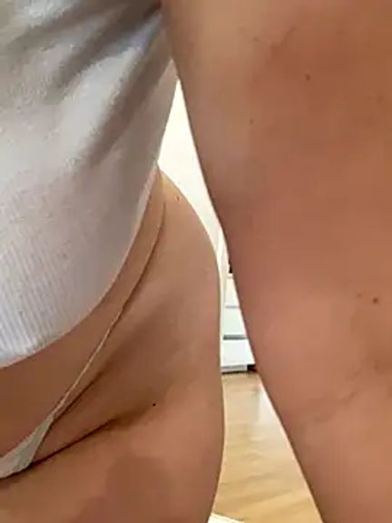 Chloe-taa