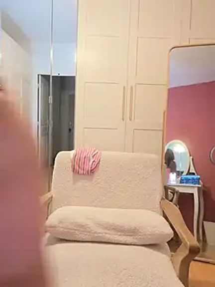 Chloe-ta