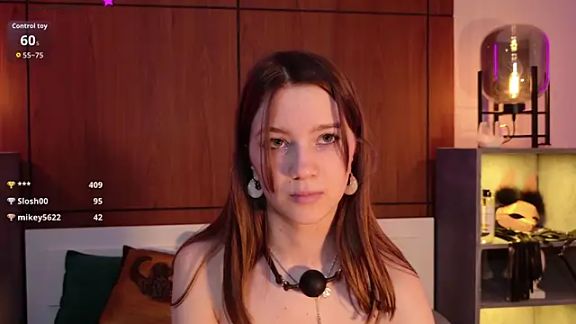 Alison_kisss