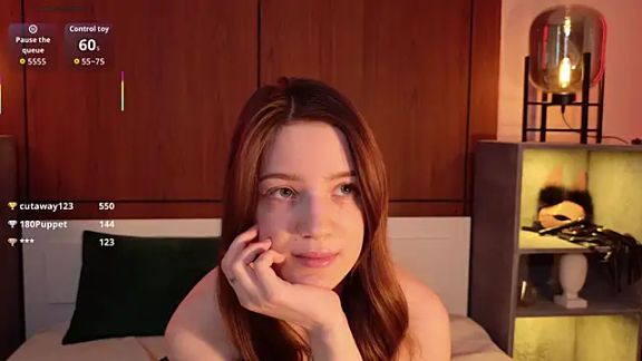 Alison_kisss