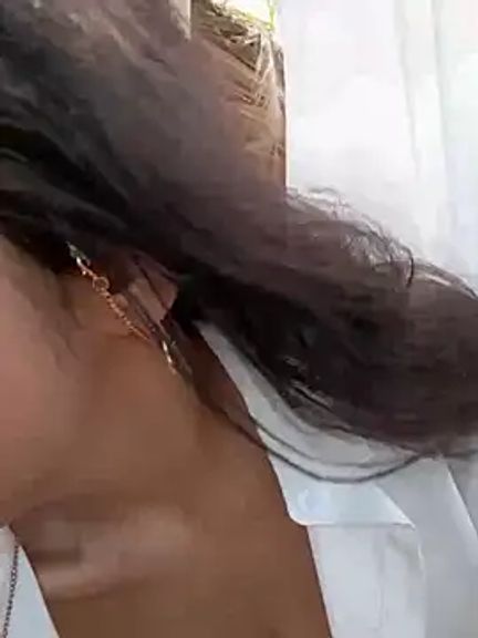 OUTDOOR_QUEEN010