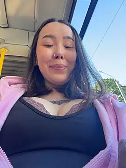 Asian_Asami