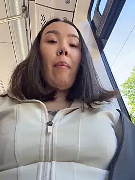 Asian_Asami