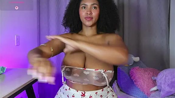 Mia_sweet80