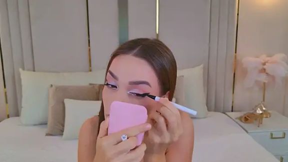 BellaHalles