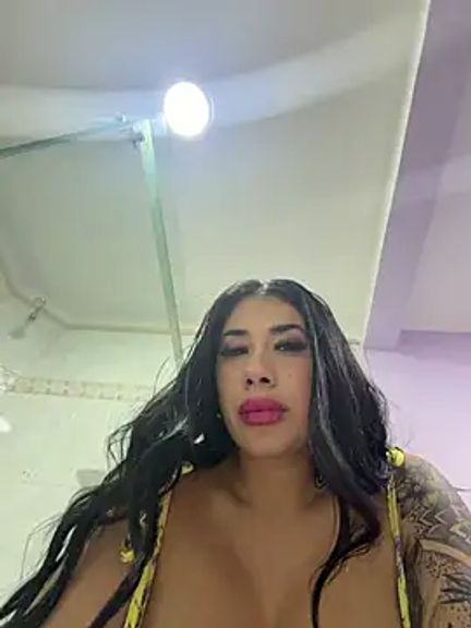 kiim_taaylor