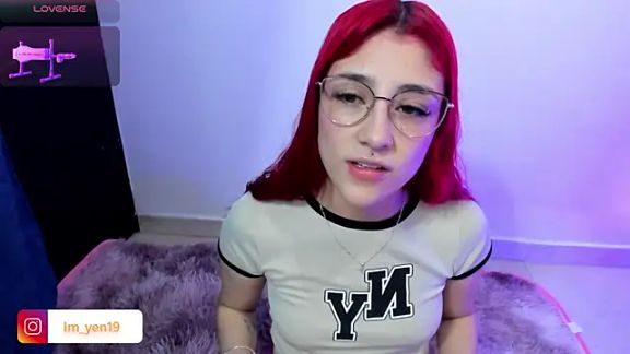 adahra_younng1