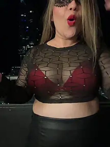cam_divaa