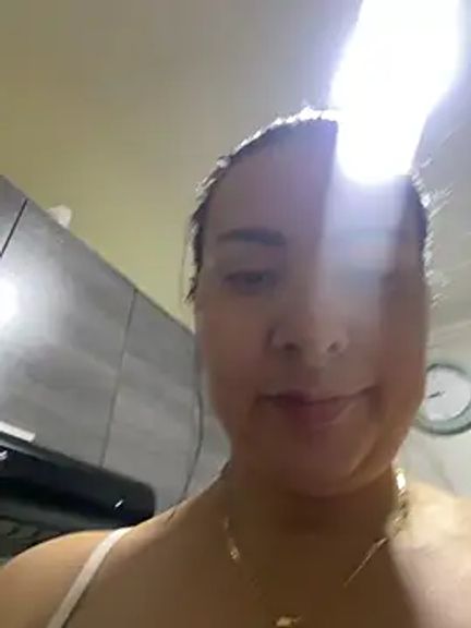 Abril_Luv
