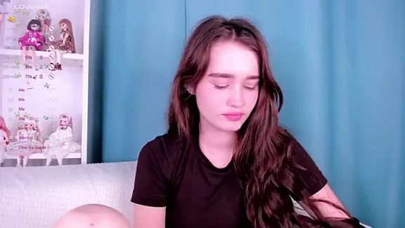 lovelyalivia