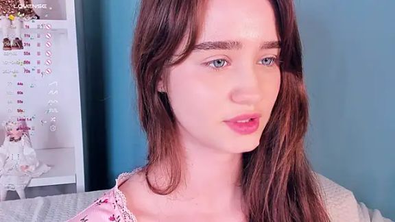 lovelyalivia