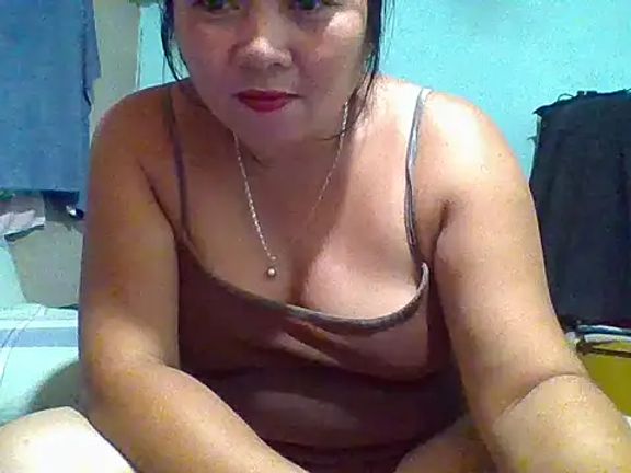 hottestmommm12345