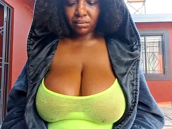 EbonyRose9